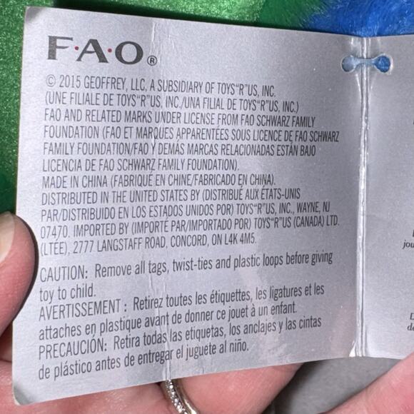 FAO Schwarz Peacock Plush Stuffed Bird Toys R Us Release 2015 w Tags - Picture 12 of 15